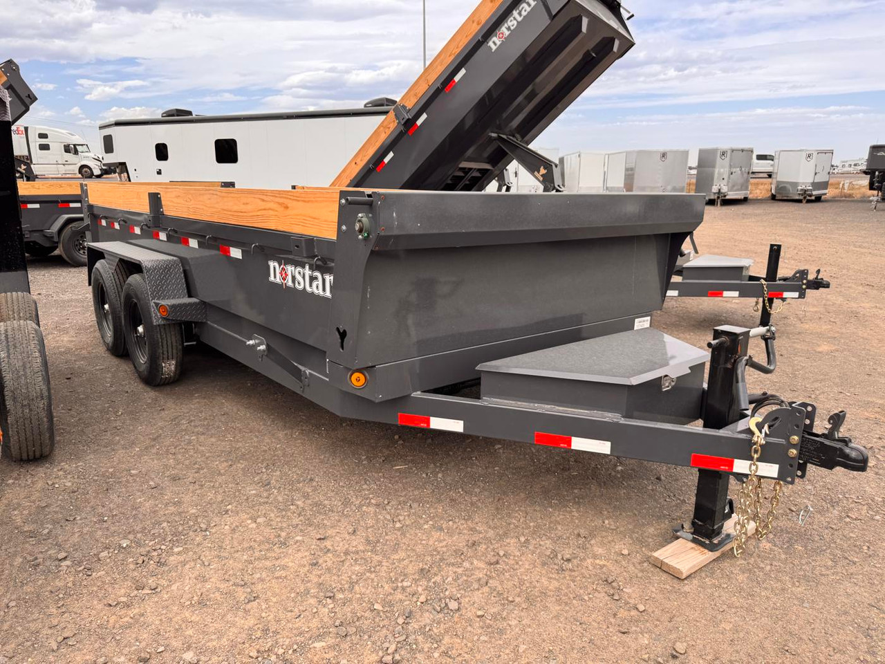Iron Bull 2026 DCB 83"X16' Scissor Dump Trailer | Tandem Axle 7k 20" Sides, Slide In Ramps