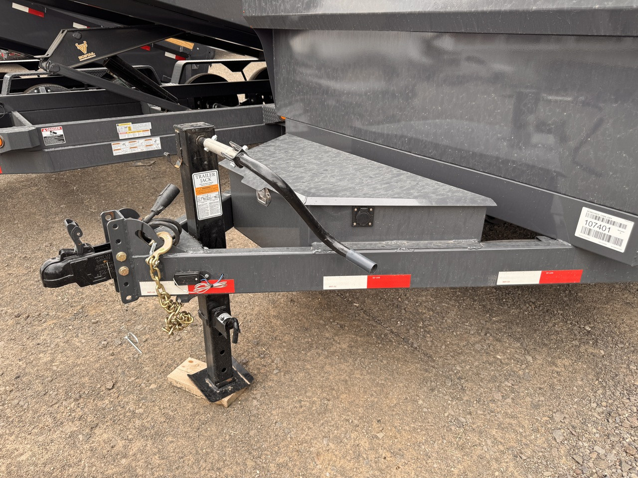 Iron Bull 2026 DCB 83"X16' Scissor Dump Trailer | Tandem Axle 7k 20" Sides, Slide In Ramps
