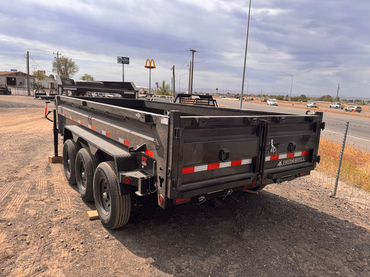 Iron Bull 2026 DTG 83"X16' Scissor Dump Trailer | Triple Axle 7k 24" Sides, 7 Ga Floor, Aluminum Ramps, 2 Way Rear Gate