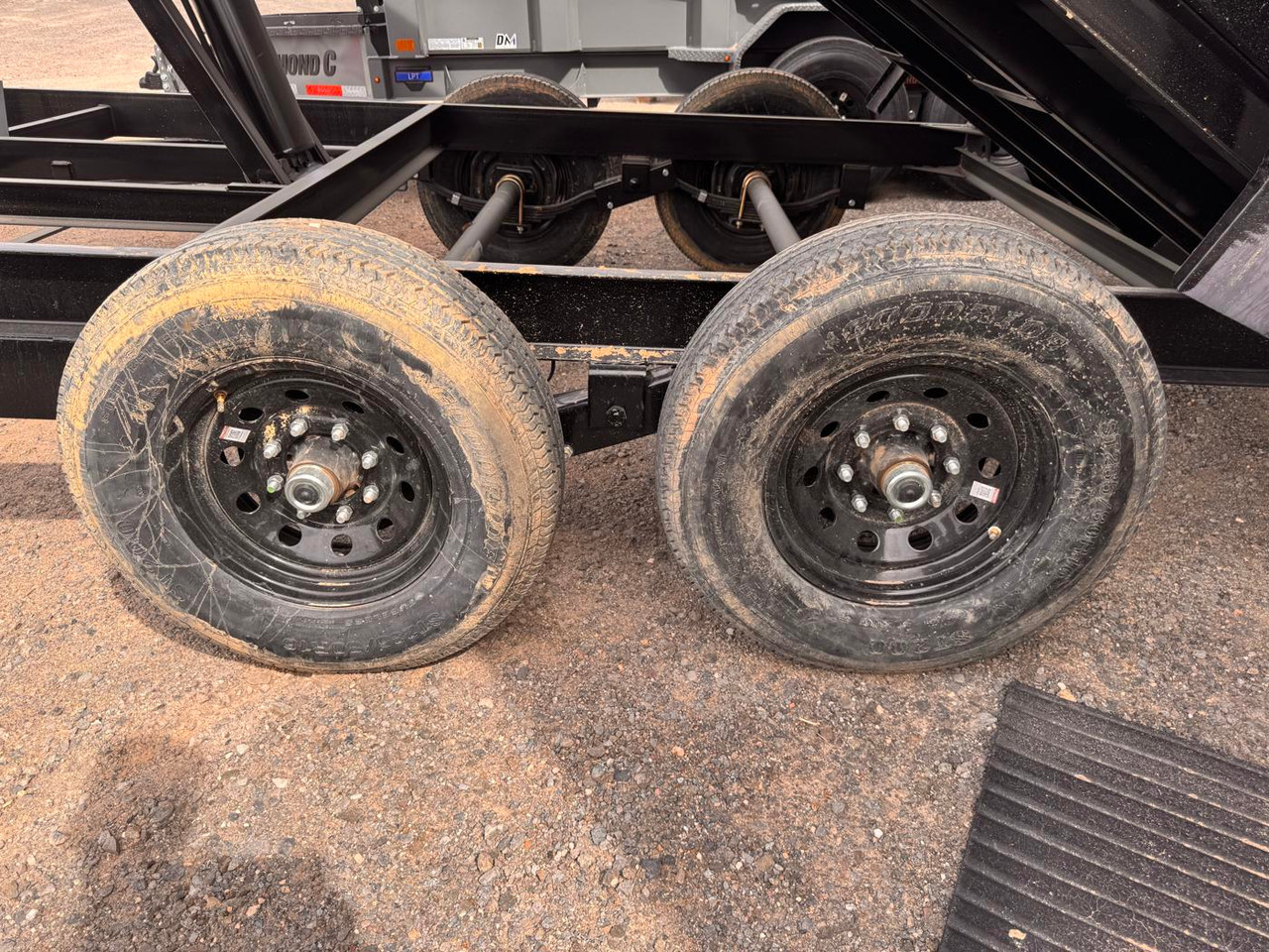 P.J. 2026 D7 83"X14' Scissor Dump Trailer | Tandem Axle 7k 2' Sides, Slide In Ramps, Spreader Rear Gate