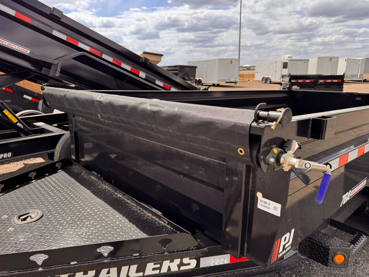 P.J. 2026 DL 83"X14' Low Profile Dump | Tandem Axle 7k Hydraulic Jack, Drop Axles