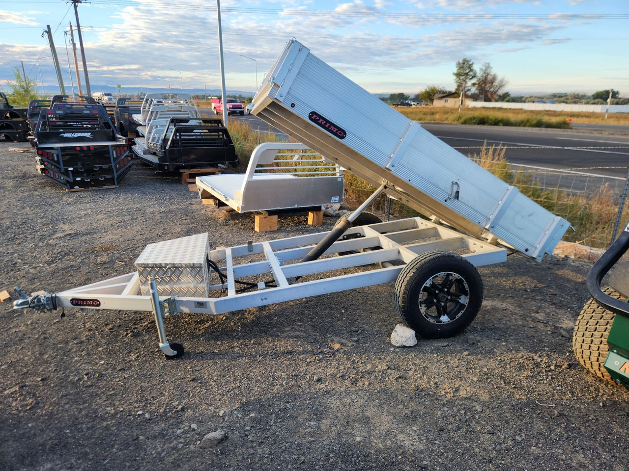 Primo 2024 60"x8' Single Ram Dump Trailer | Single Axle 3K