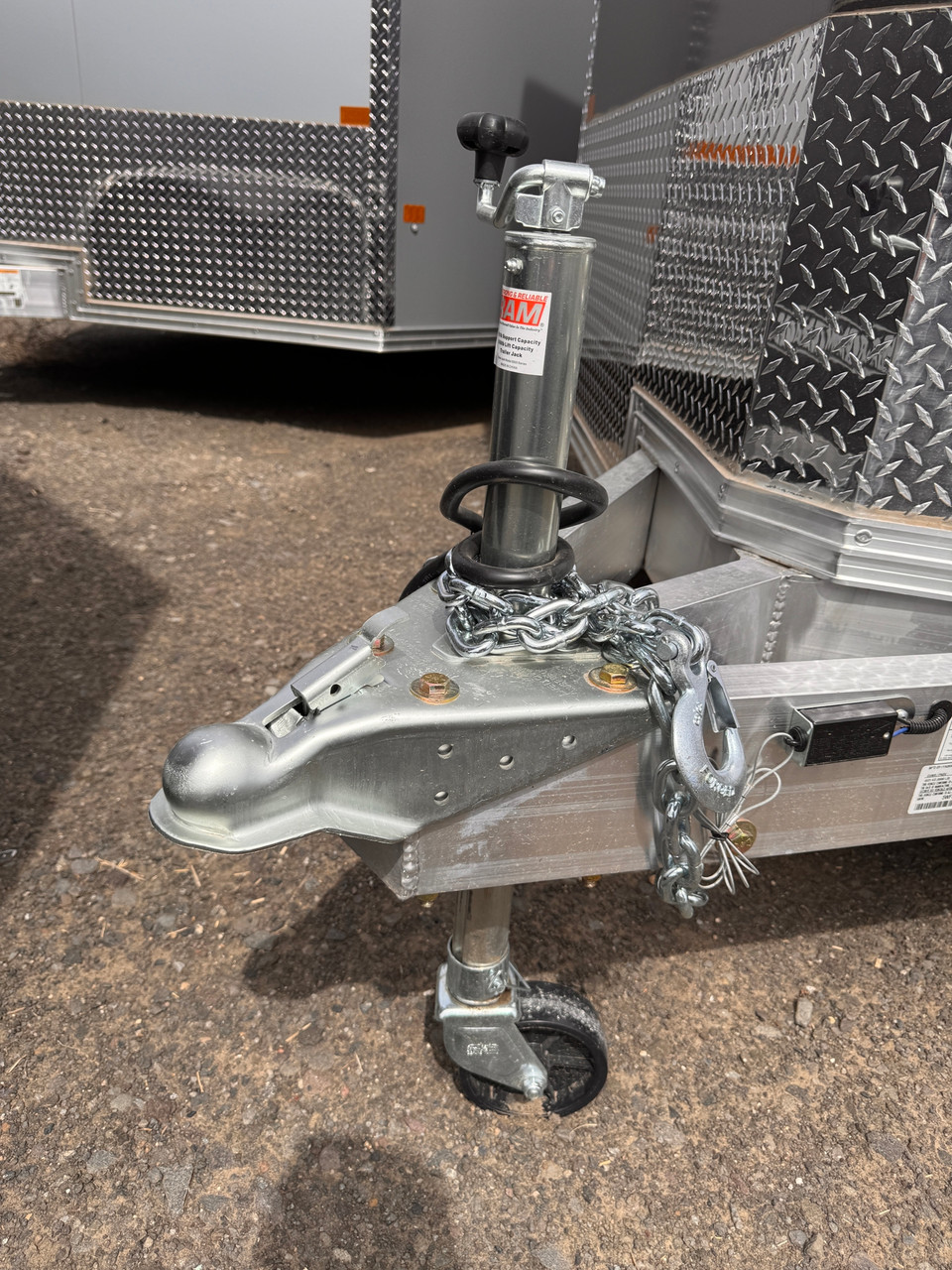 Alcom 2026 Stealth 8.5'x20' Enclosed Car Hauler XLT | Tandem Axle 10K, Rear Ramp Door