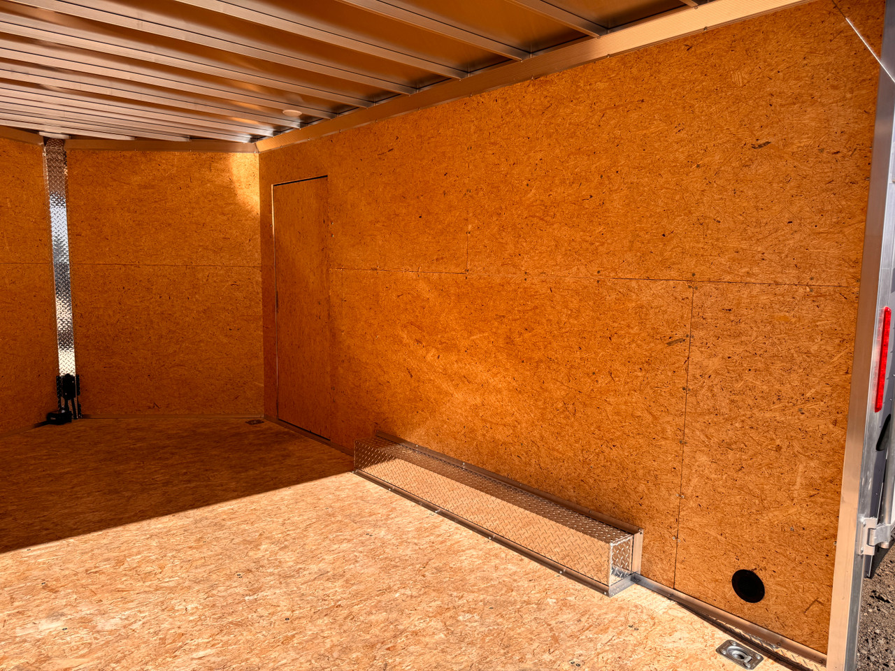 Alcom Trailers 2026 STEALTH 102"X14' | XLT Package, Polycore Siding