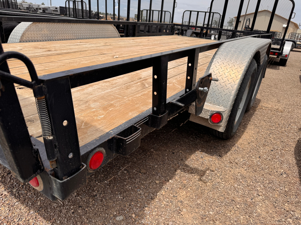 P.J. Trailers 2020 83"X16' Utility Trailer | Tandem Axle Axle