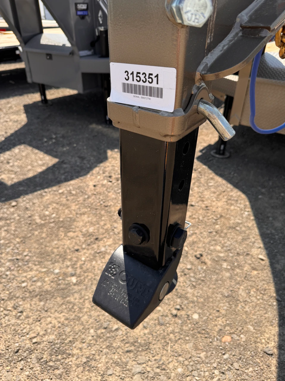 Diamond C Trailers 2026 FMAX212 35' Deckover Flatbed Trailer | Tandem Axle Axle 25.9K, Hydraulic Dove, Dual Hydraulic Jacks, Solar Charger, ABS Brakes