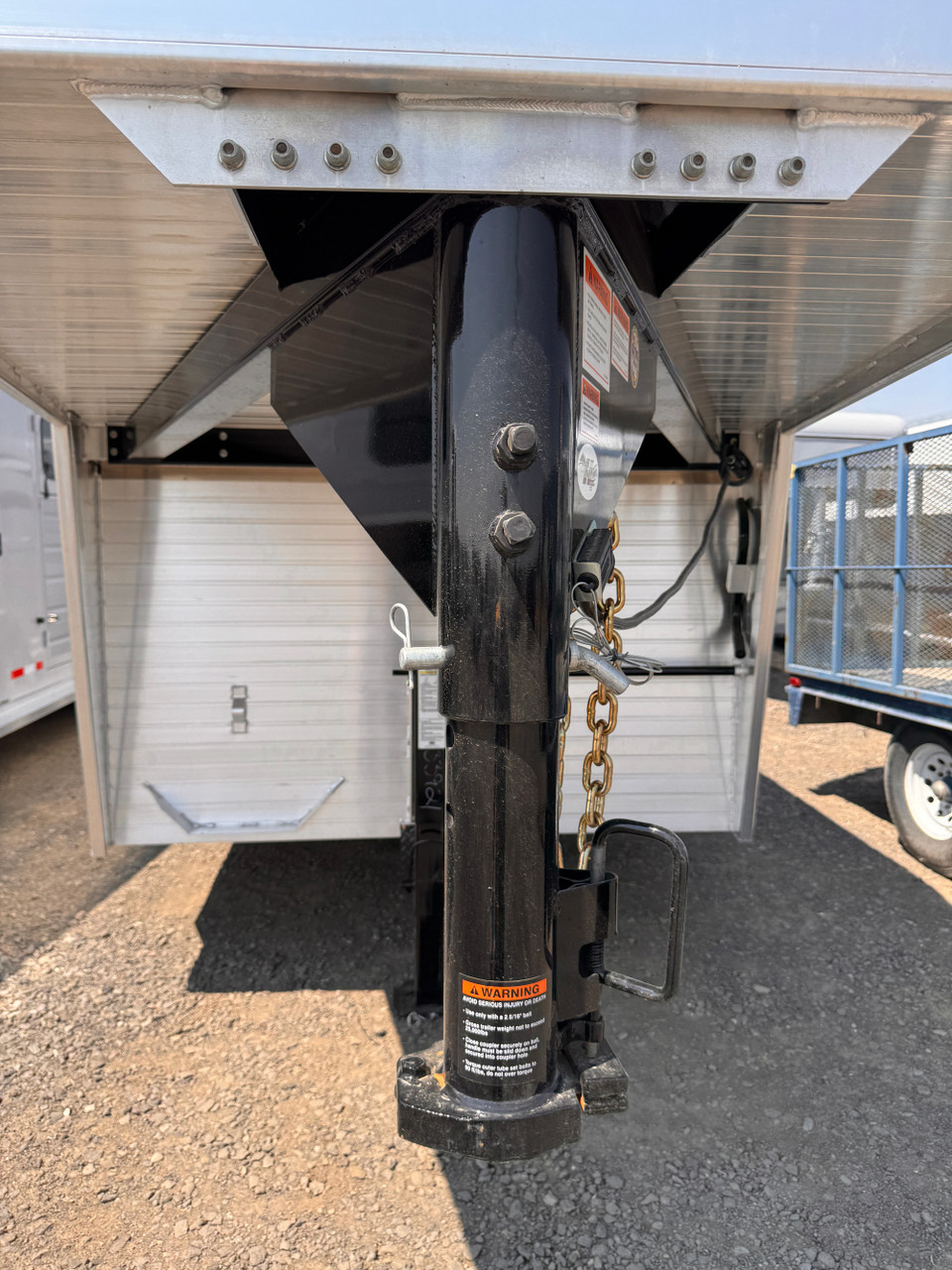 Hillsboro Trailers 2027 ENDURA 84"X24' Stock Trailer | Tandem Axle Axle 14.5K, 14K Torsion, Dual Dividers, Aluminum Design, Escape Door, Rear Combo