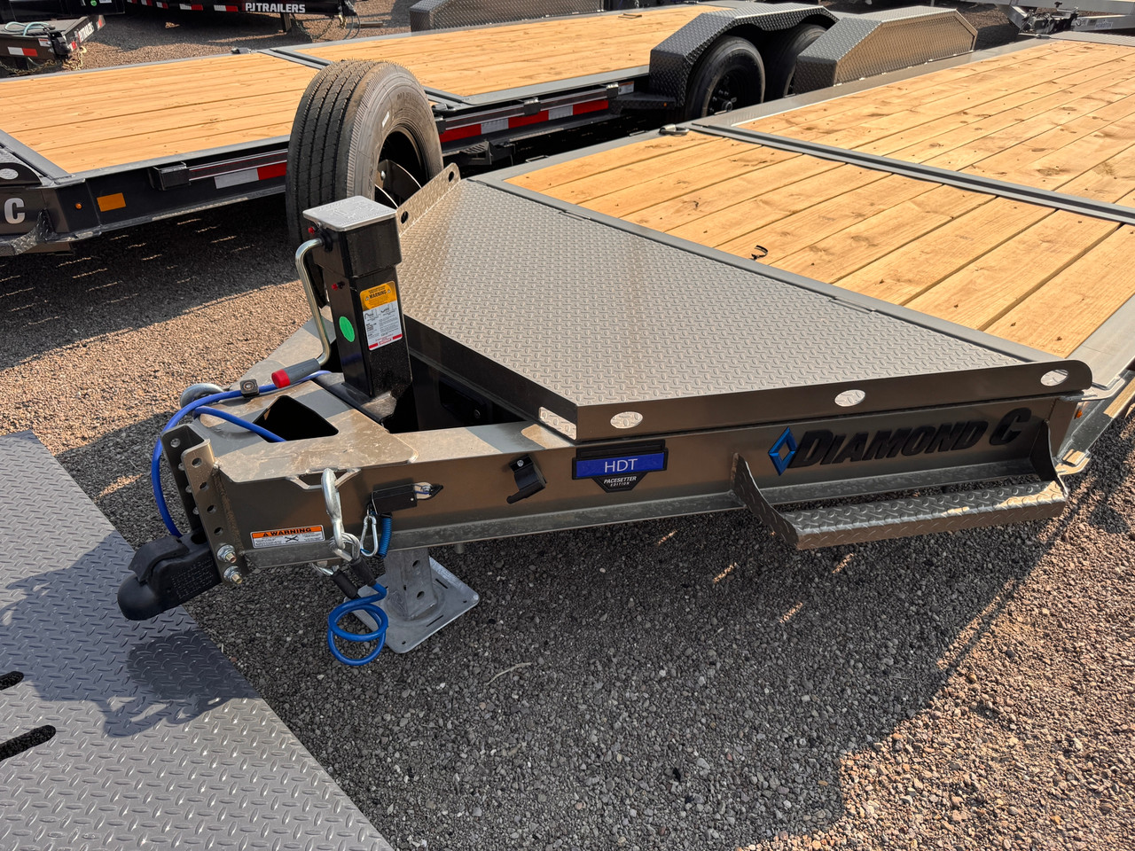 Diamond C Trailers HDT207 Pacesetter 82"X20' Equipment Tilt Trailer | Tandem Axle Axle 15.5K, Steel Diamond Plate Fenders, Spare Tire, XL Locking Tongue Box