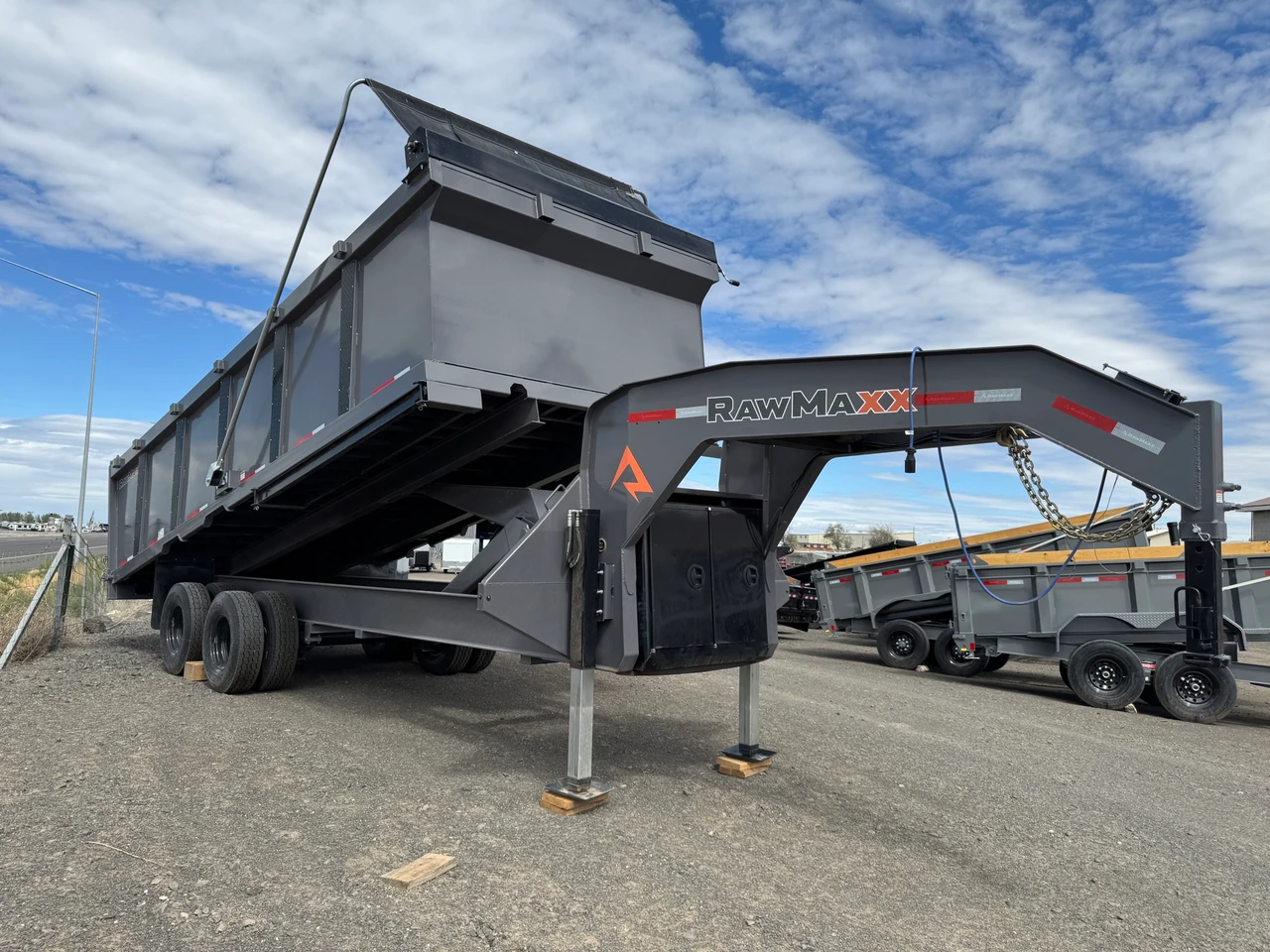 Raw Maxx Trailers 2026 HDX 102"X20' DUMP Trailer | Tandem Axle 20K, Dual Tires, Hydraulic Jacks, 44" Sides, Solar Charging, Storage With Shelves, Straight Ramps