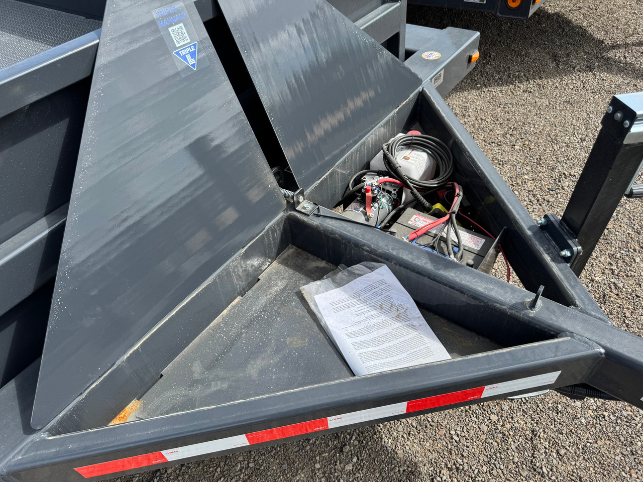 Triple L Trailers 2026 UT914 75"X14' Drop Deck Utility Trailer | Tandem Axle 13.615K, Hydraulic Lift, Closed Sides, Low Angle Dovetail, Tongue Storage