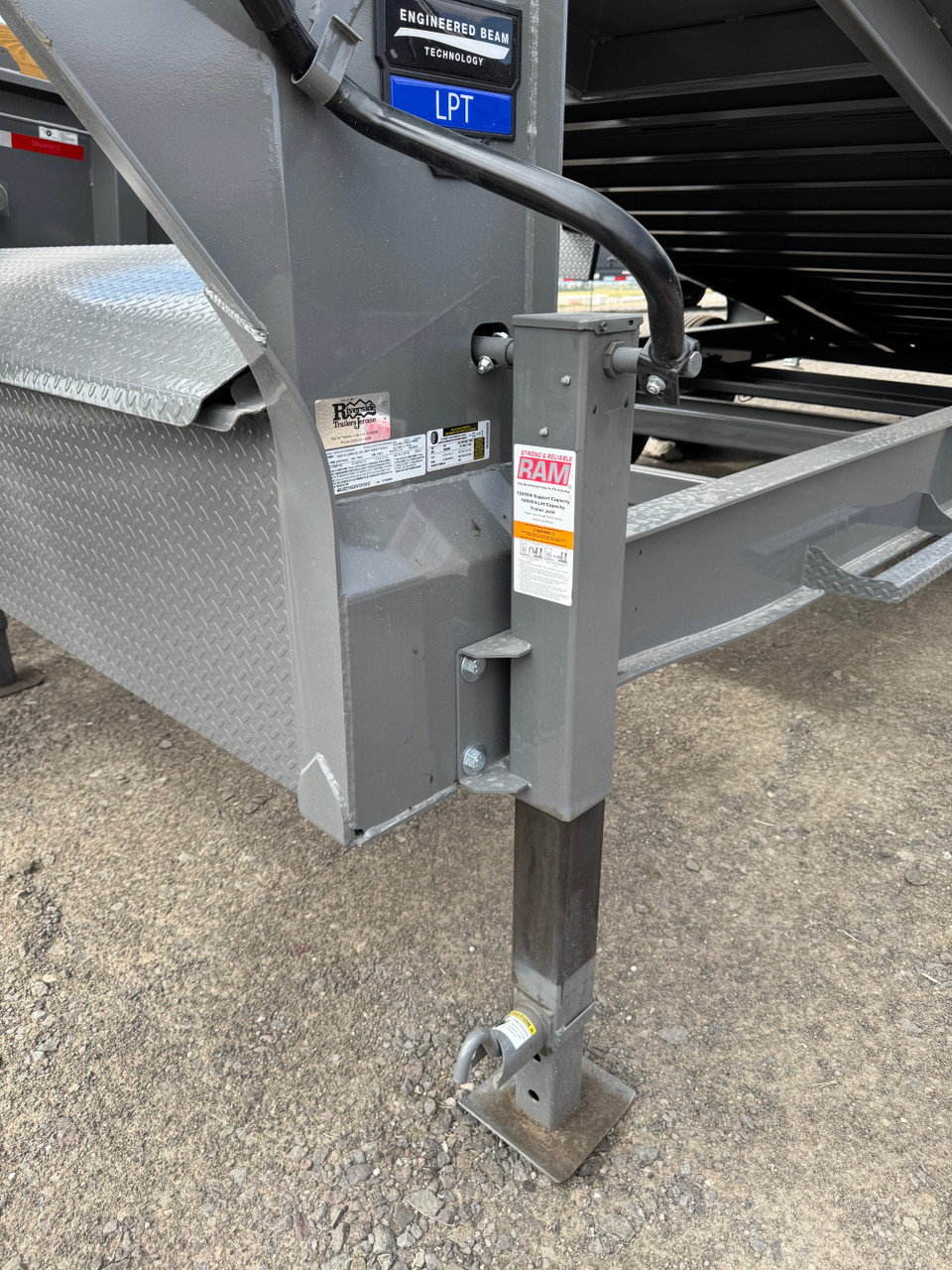 Diamond C Trailers LPT210 82"X16' Telescopic Dump Trailer | Tandem Axle, Torsion axles, 32" SIdes w/ Board Brackets, 3/16" HD Fenders, Solar Recharging, Spare