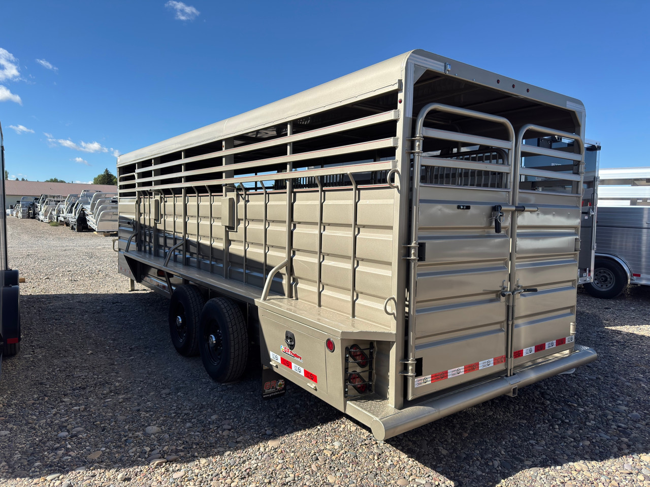 GR Trailers 2027 80"X24' Stock Trailer | Tandem Axle 14K, SMOOTH RUBBER FLOOR, ESCAPE 48", BUTTERY FLY GATE, 2 CENTER GATES (ONE SLIDE)