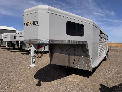Triple C 2024 Teton Horse Trailer