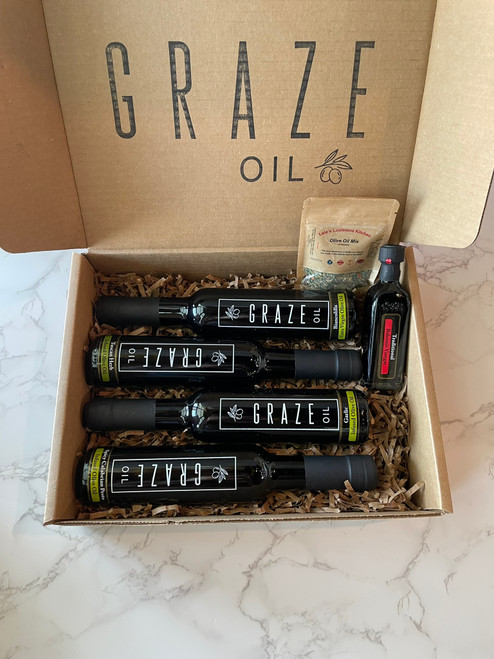 Graze Oil Ultimate Bread dip kit, 4 Small Pemium Extra Virgin Olive Oils perfect for bread dipping, Fused and Infused, grater bowl, Lele's Olive Oil Mix, Premium Traditional Aged balsamic from Modena, Italy, Gift set, pairing collections, Wedding gifts, Corporate gifts