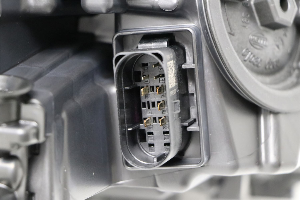 Headlight left LED DRL Mercedes-Benz A Class 18-