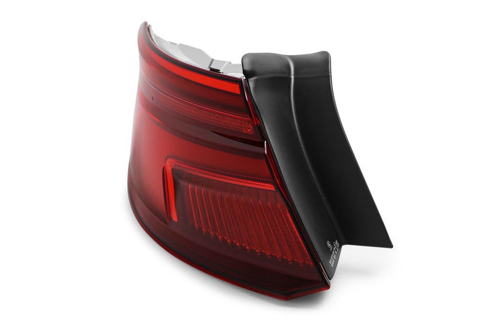 Rear light left LED dynamic indicator Audi A3 Sportback 16-19