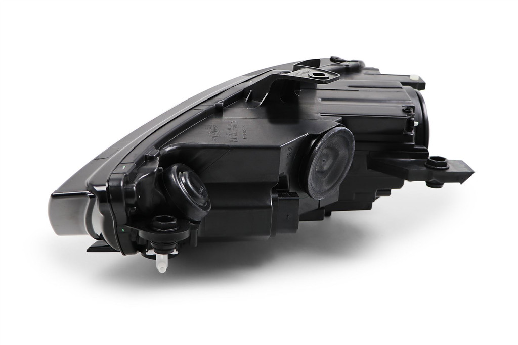 Headlight right Audi A3 12-16