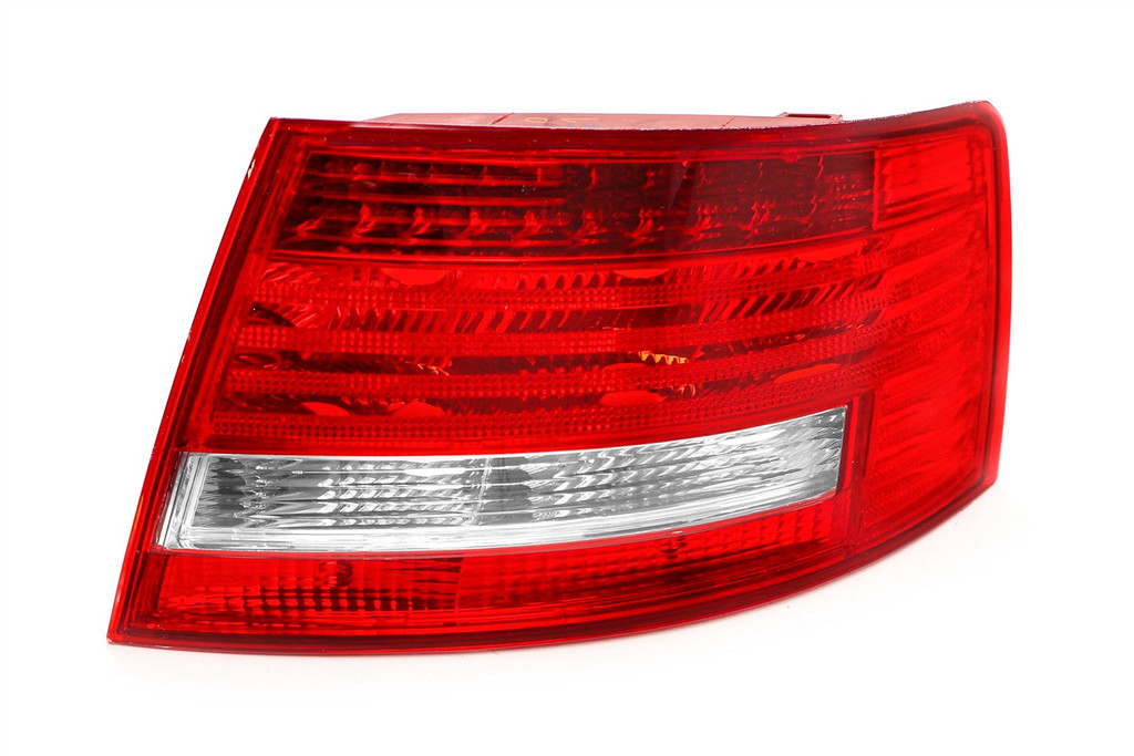 Rear light right LED Audi A6 Saloon 05-08