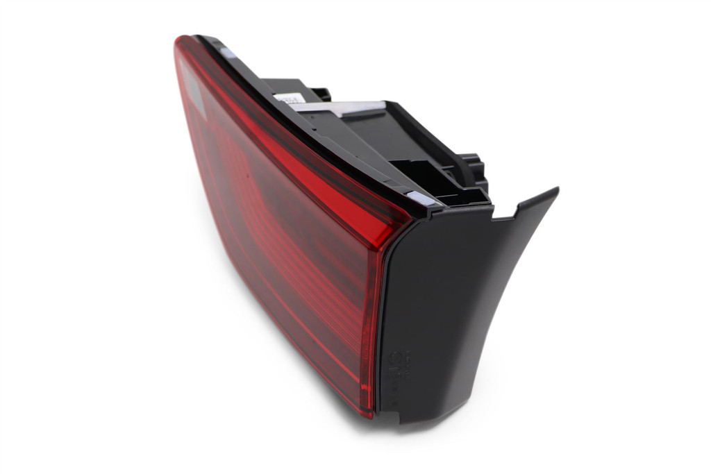 Rear light inner right LED red VW Golf MK8 19-