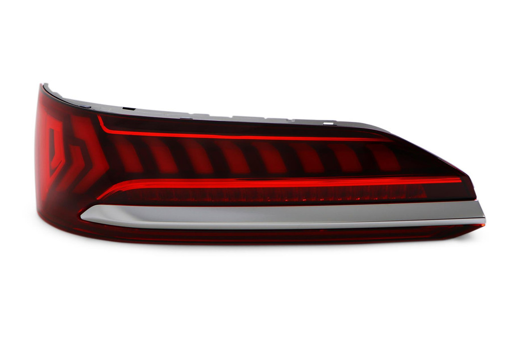 Rear light left LED Audi Q7 20-