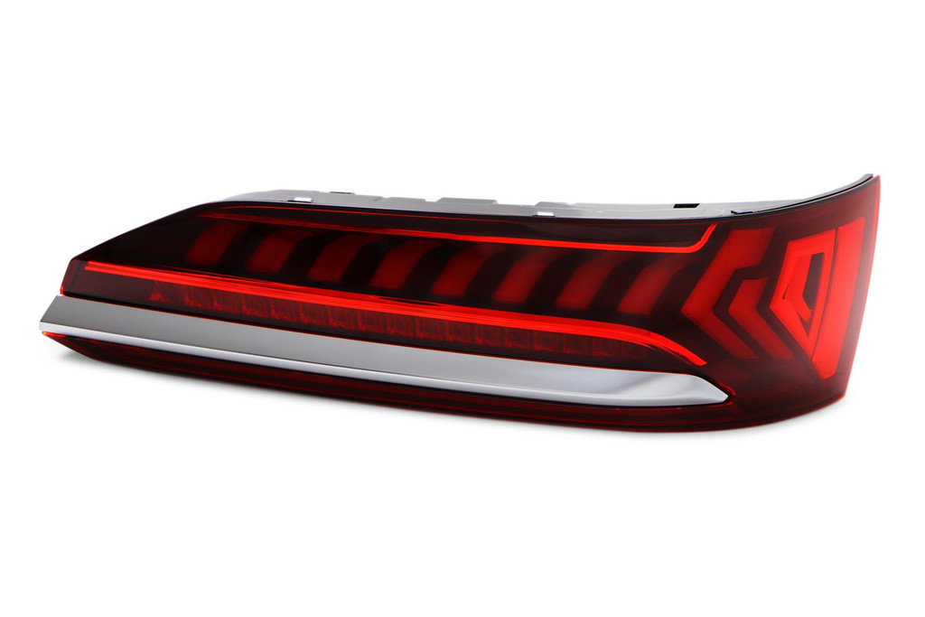Rear light right LED Audi Q7 20-