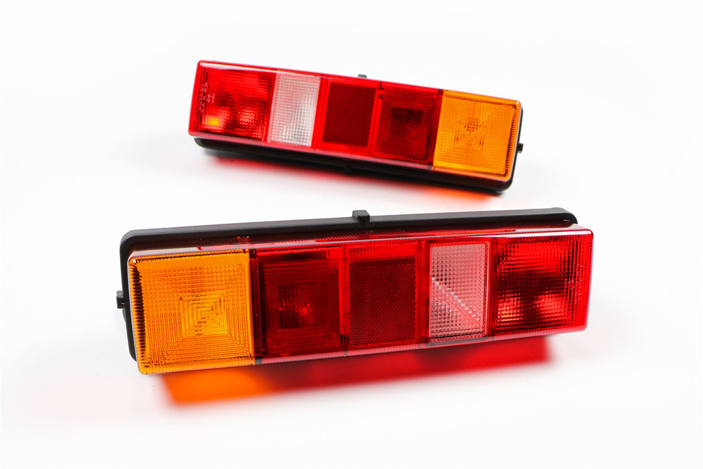 Rear light tipper chassis cab Ford Transit 86-14