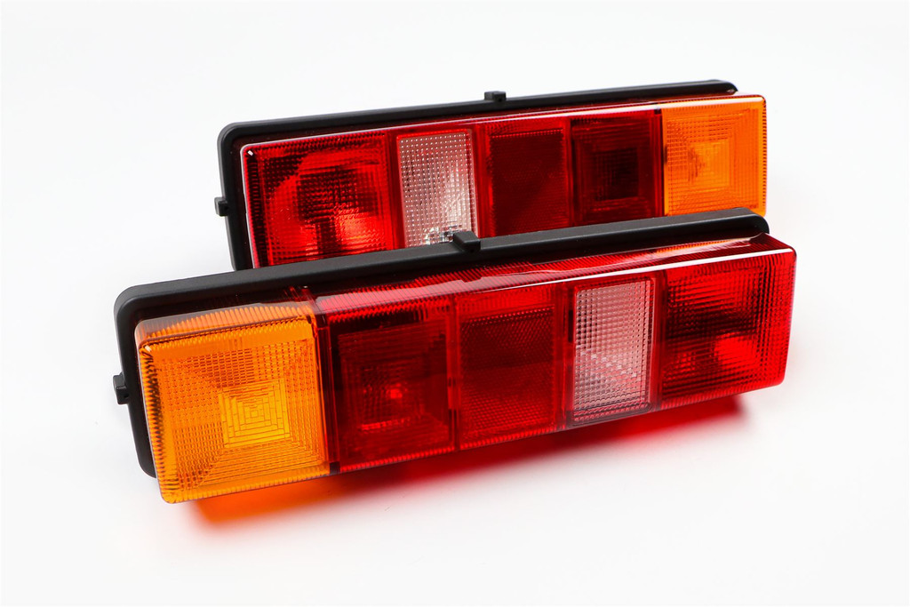 Rear light tipper chassis cab Ford Transit 86-14