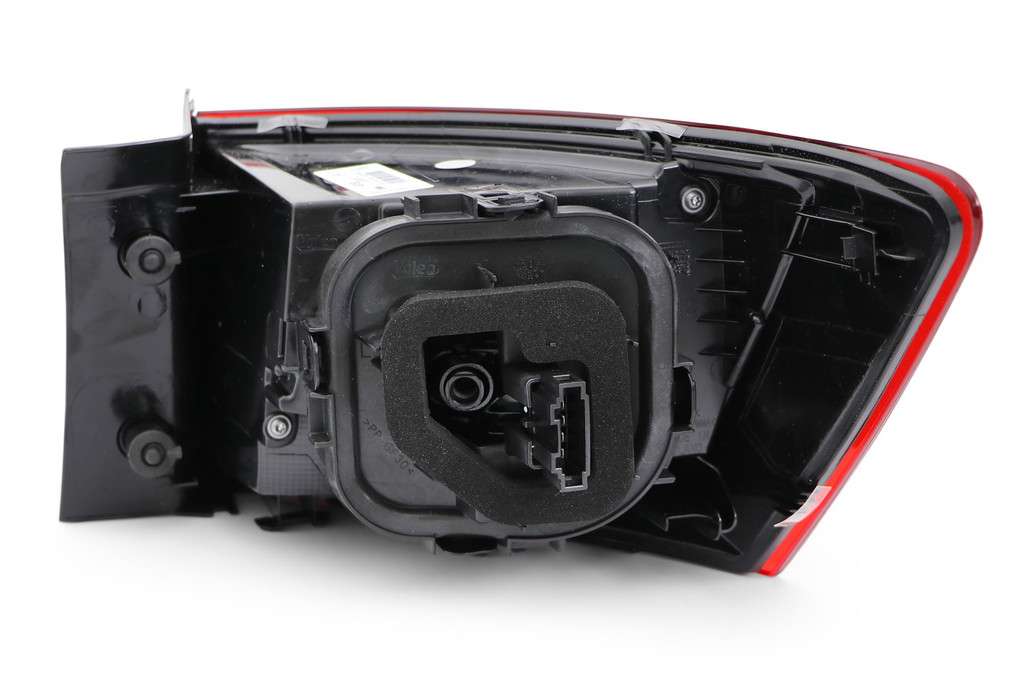 Rear light left LED Seat Ateca 20-
