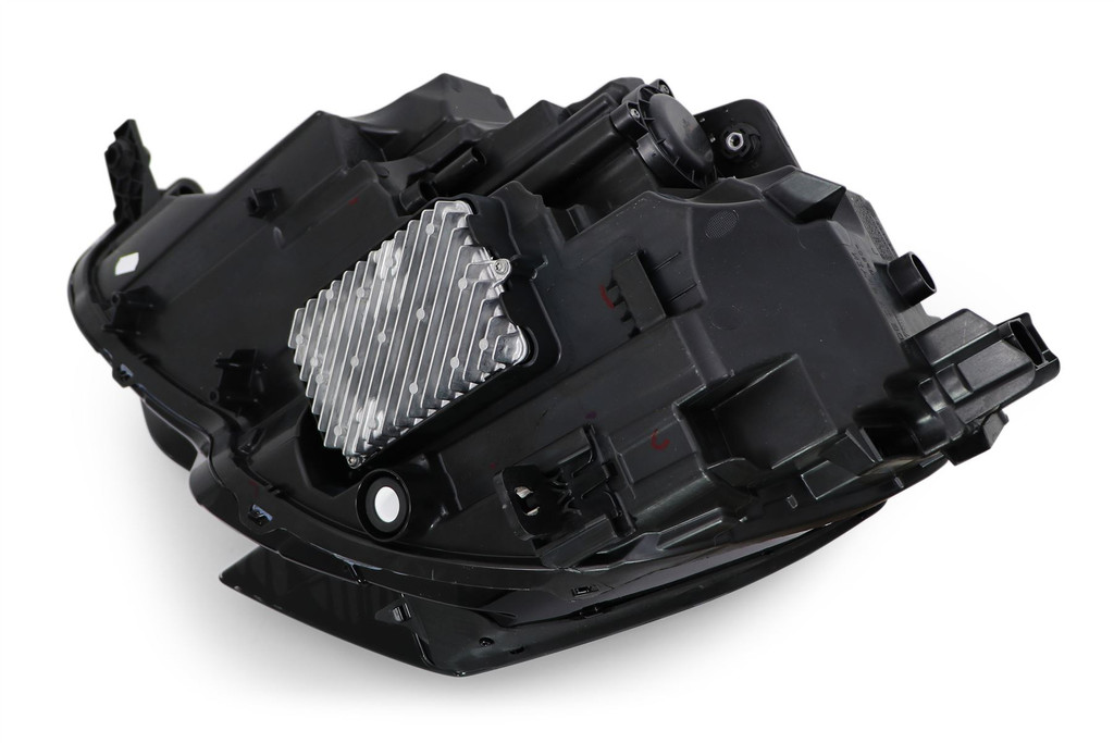 Headlight right LED black Audi RS3 Sportback 20- (450903)