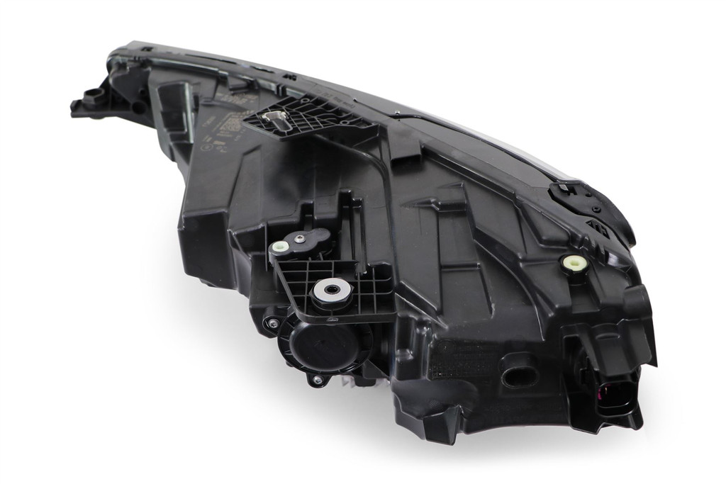 Headlight right LED black Audi RS3 Sportback 20- (450903)