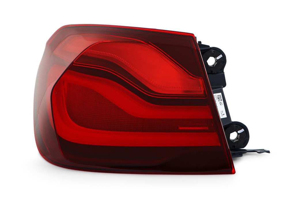 Rear light left outer dark red Blackline LED BMW 4 Series F32 F33 F36 17-20 