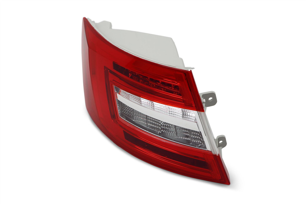 Rear light left LED Skoda Octavia 17-20