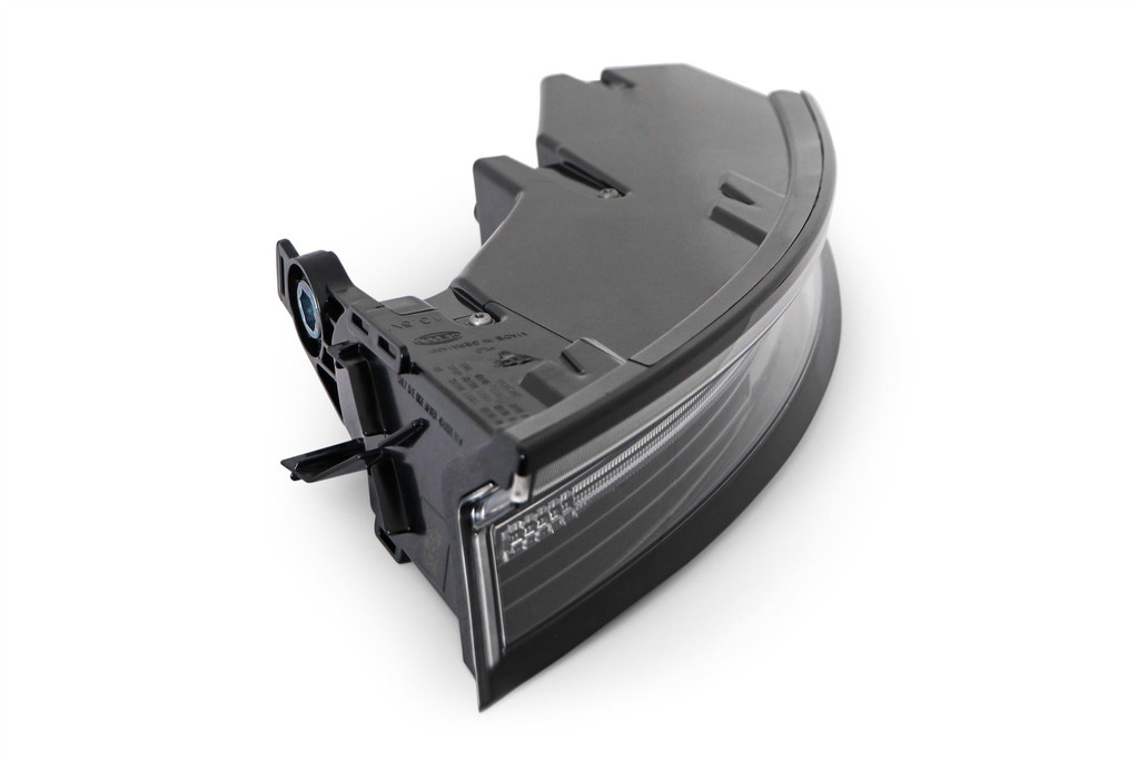 Rear light right outer LED Porsche Taycan 19-