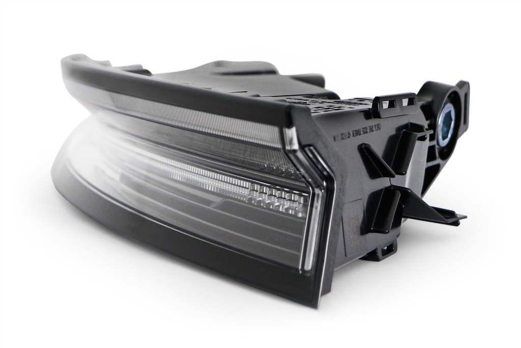Rear light left outer LED Porsche Taycan 19-