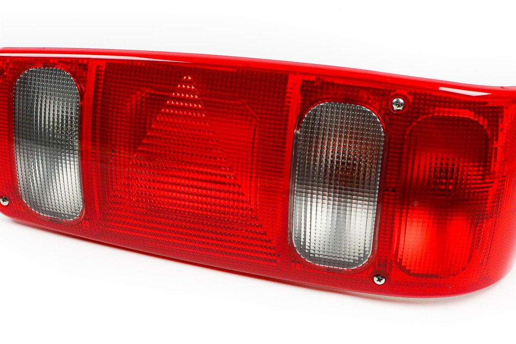 Rear light right with reverse triangular reflector Hella Caraluna 1 Caravan