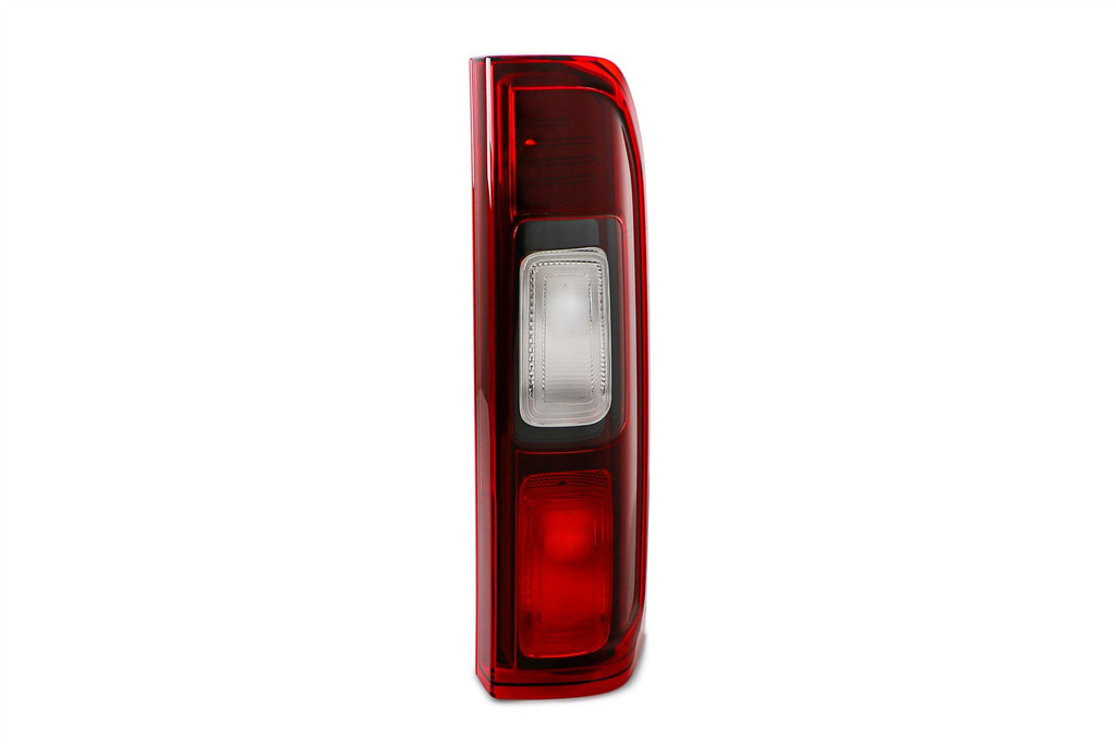 Rear light right Nissan NV300 16-