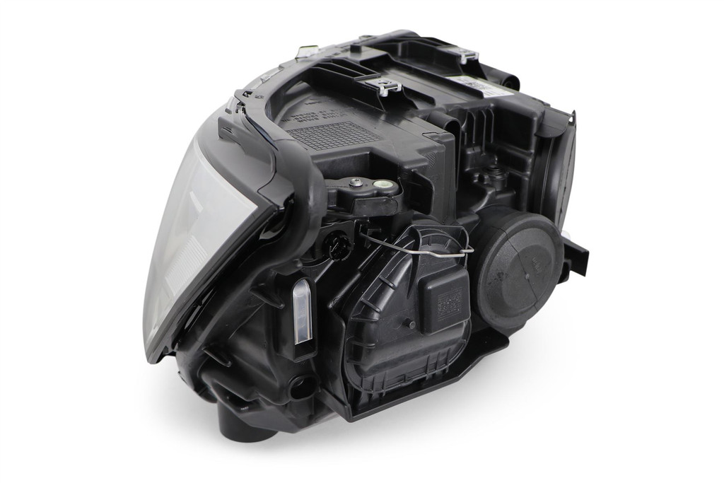 Headlight left halogen VW Transporter T6.1 20- 