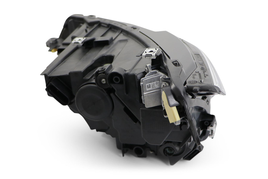 Headlight right LED Volkswagen Golf MK8 19-