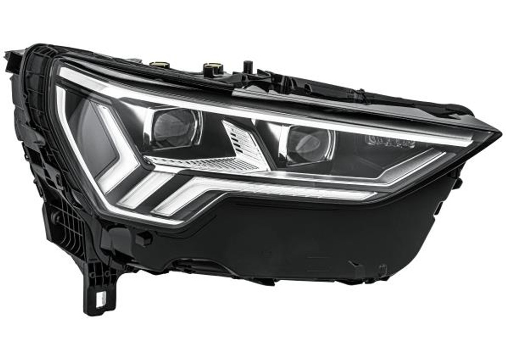 Headlight right Matrix LED Audi Q3 19-