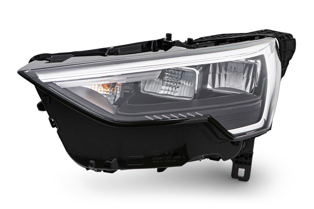 Headlight left LED Audi Q3 19- 