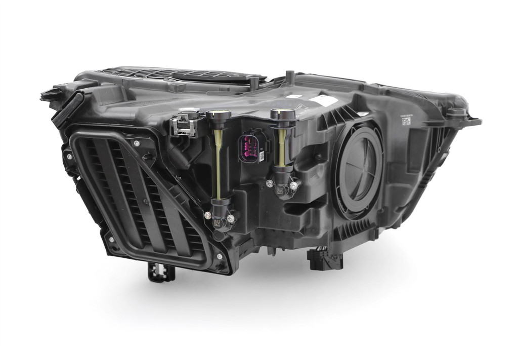 Headlight left LED adaptive Audi Q3 19- 