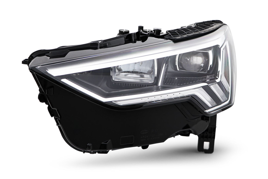 Headlight left LED adaptive Audi Q3 19- 