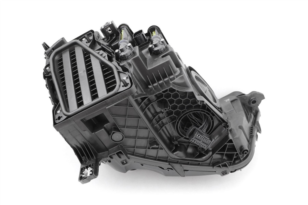 Headlight left LED adaptive Audi Q3 19- 