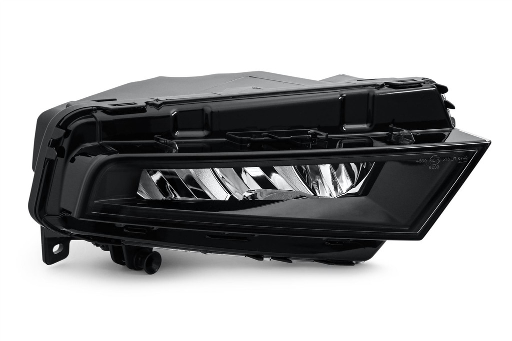 Front fog light right LED Seat Leon 17-19 