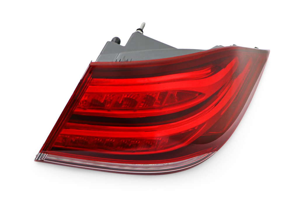 Rear light right LED Mercedes Benz GLE 15-18 