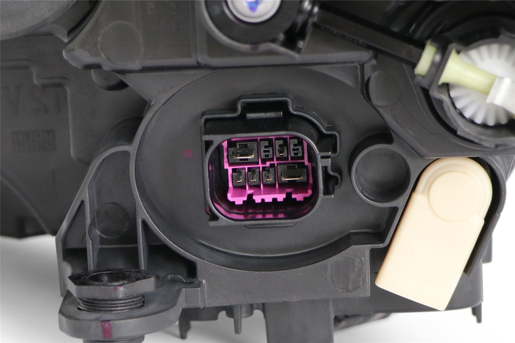 Headlight right LED adaptive Seat Ibiza 21- 