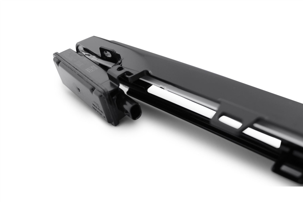 Daytime running light left front grille VW Golf MK8 19- 