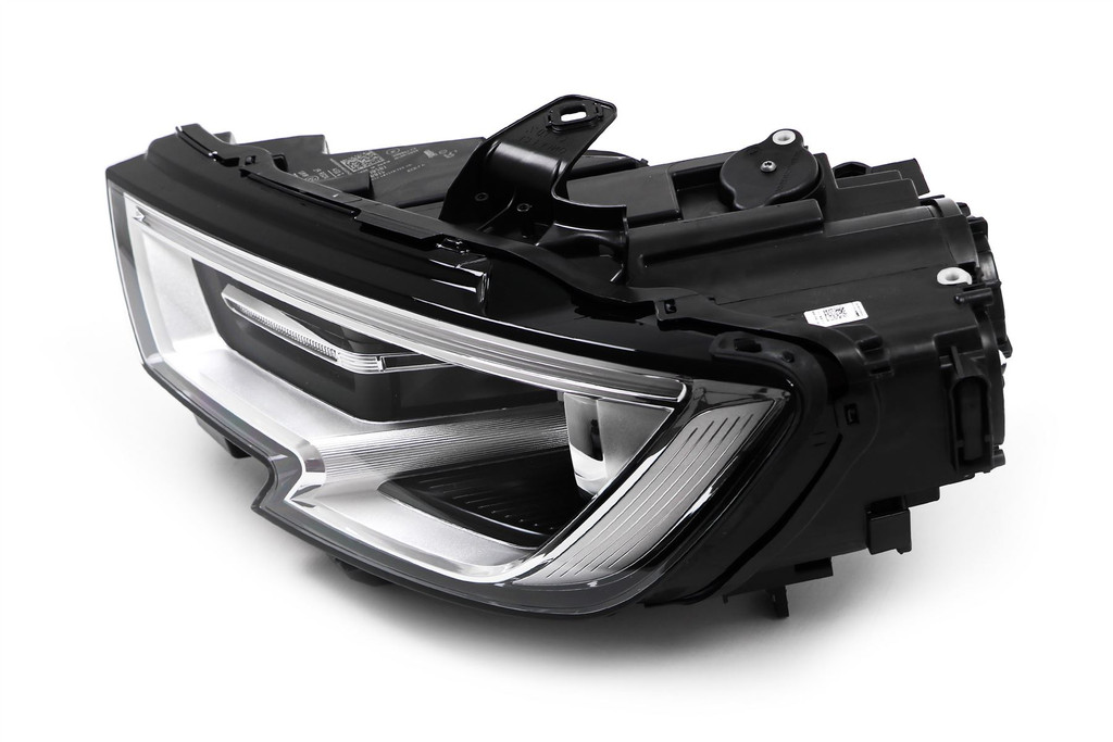 Headlight left Bi-xenon LED DRL Audi A3 16- 