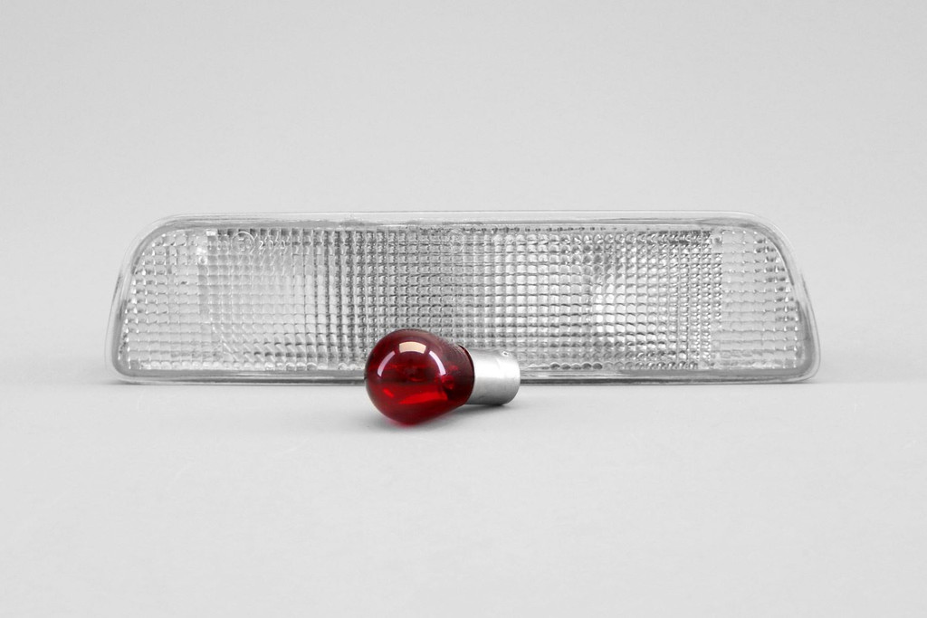 Rear fog light clear with red bulb For Nissan Qashqai 07-14