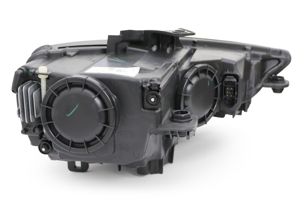 Headlight left bi-xenon Audi A3 12-